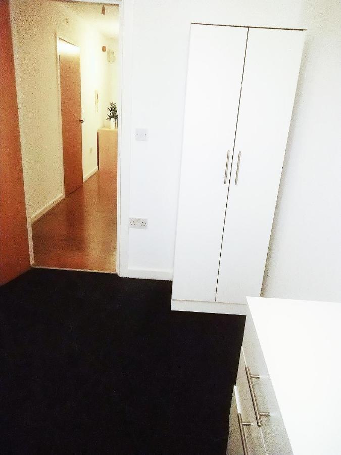 Double Room Close To Bradford University And City Centre Eksteriør billede