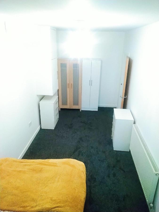 Double Room Close To Bradford University And City Centre Eksteriør billede