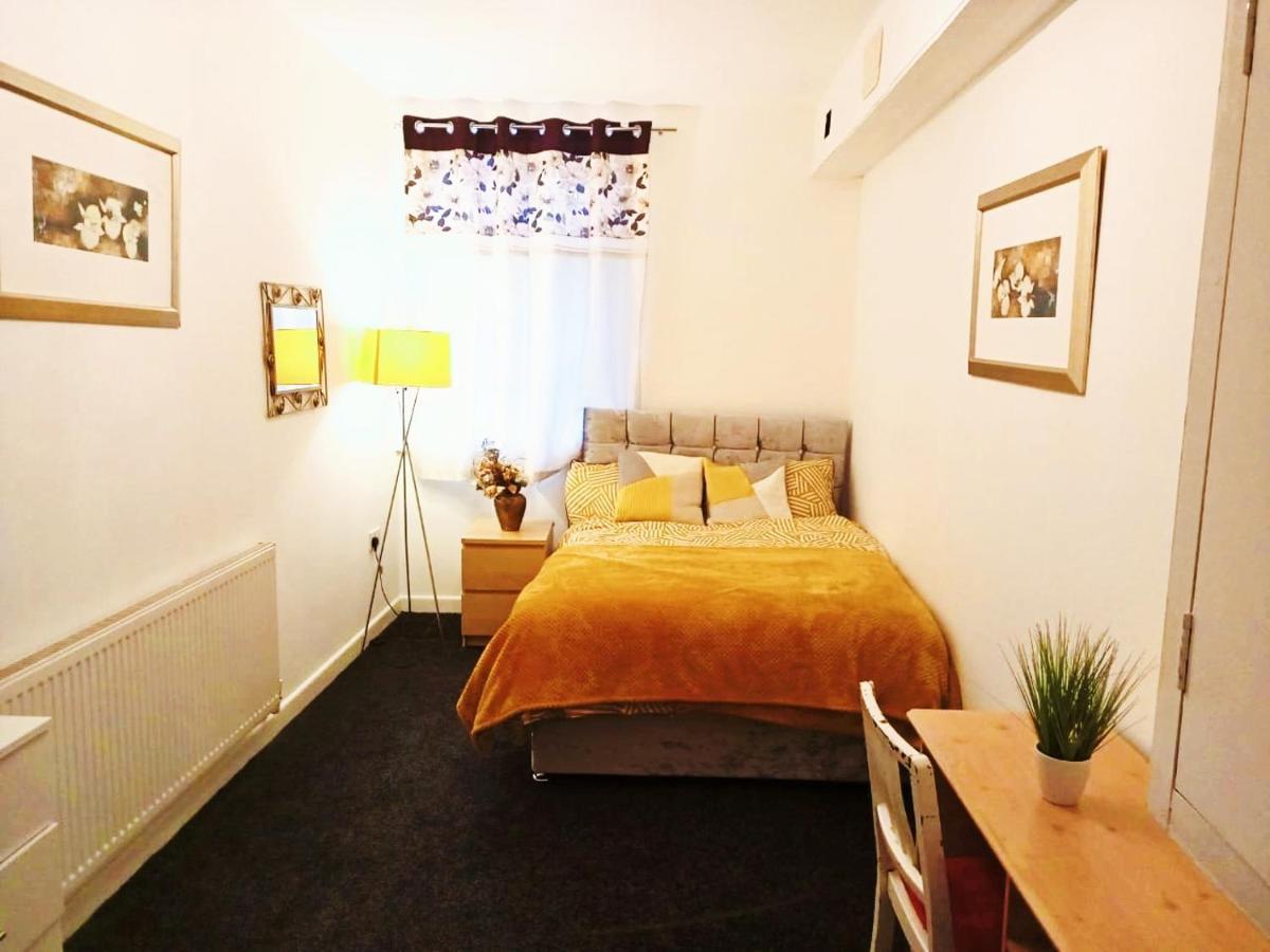 Double Room Close To Bradford University And City Centre Eksteriør billede