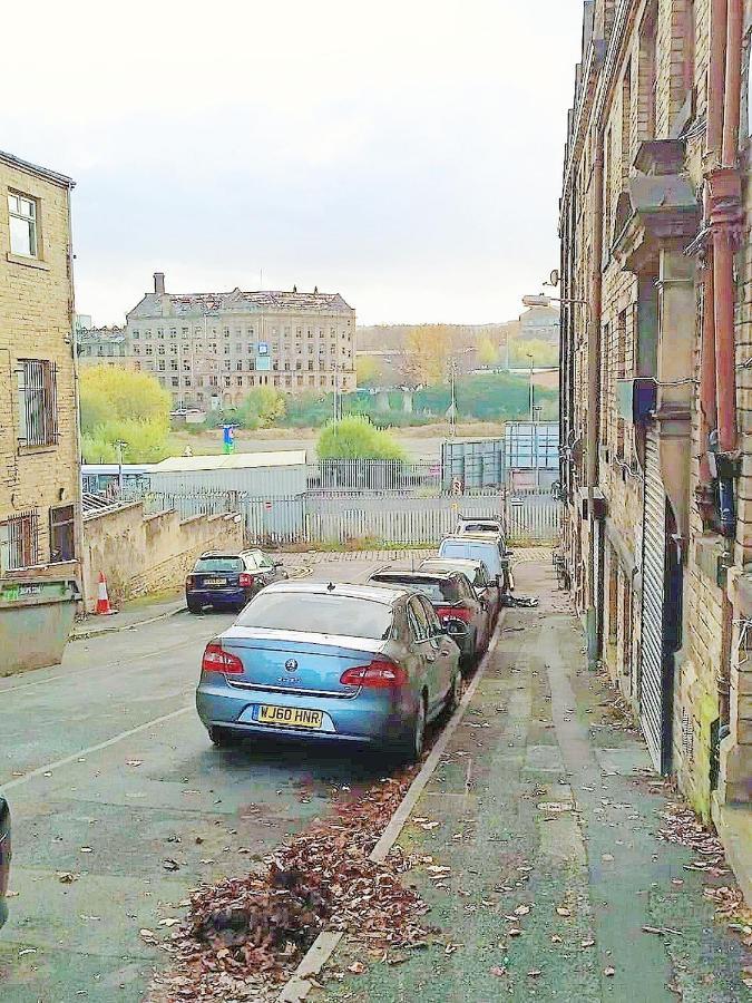 Double Room Close To Bradford University And City Centre Eksteriør billede