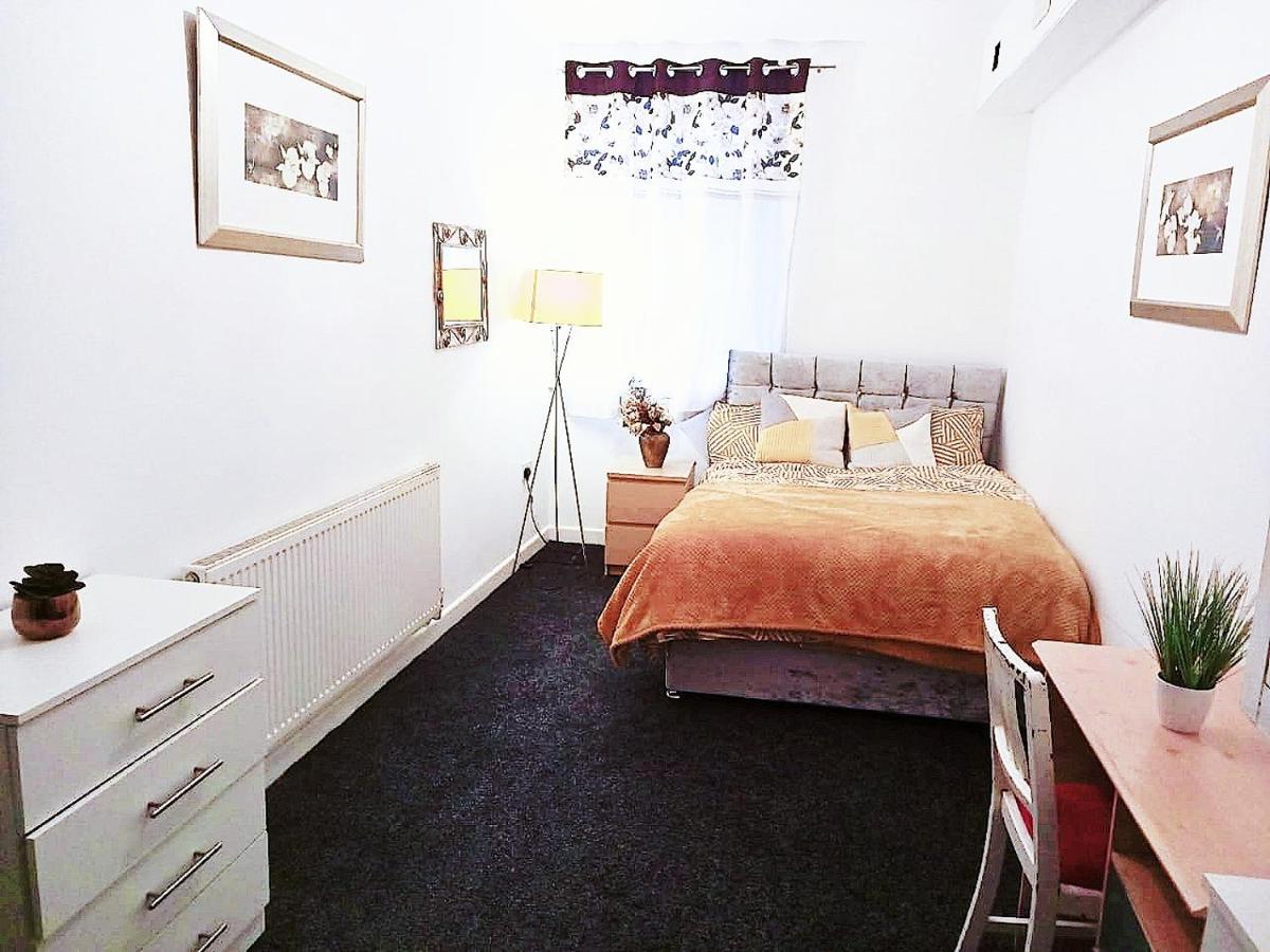 Double Room Close To Bradford University And City Centre Eksteriør billede