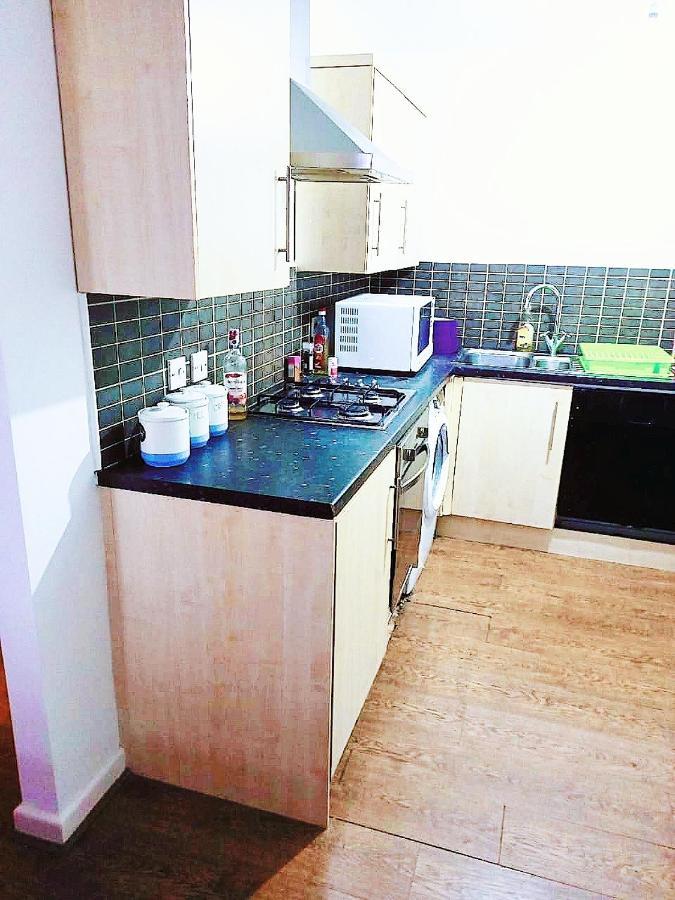 Double Room Close To Bradford University And City Centre Eksteriør billede